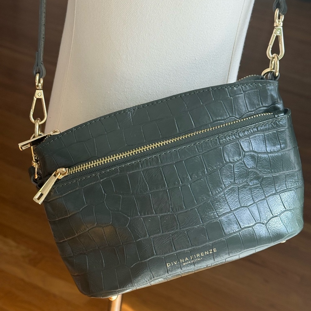Divina Firenze Italian Leather Green Croc-Embossed Women's Bag